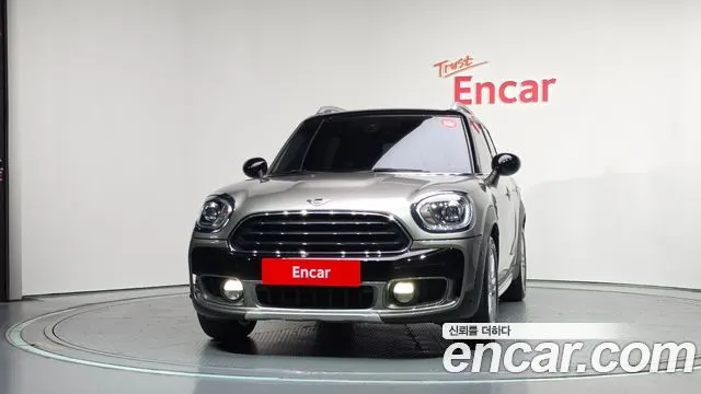 MINI COOPER COUNTRYMAN 2019 — 67 094 км, бежевый, Корея — под ключ — фото 3
