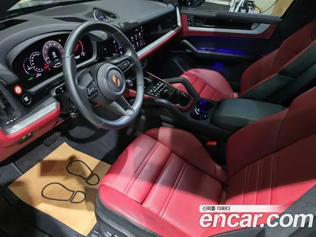 PORSCHE CAYENNE 2025 — 4 071 км, чёрный, Корея — под ключ — фото 8
