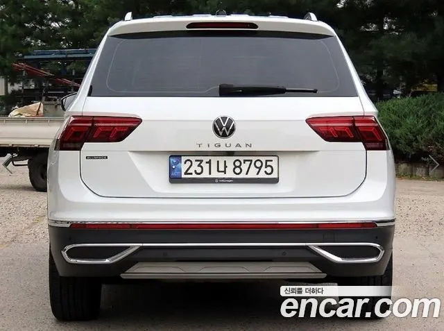 VOLKSWAGEN TIGUAN ALLSPACE 2023 — 61 871 км, белый, Корея — под ключ — фото 4