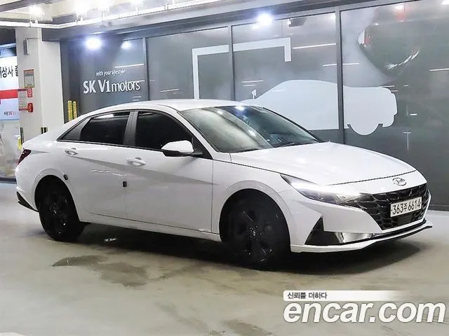 HYUNDAI AVANTE HYBRID 2022