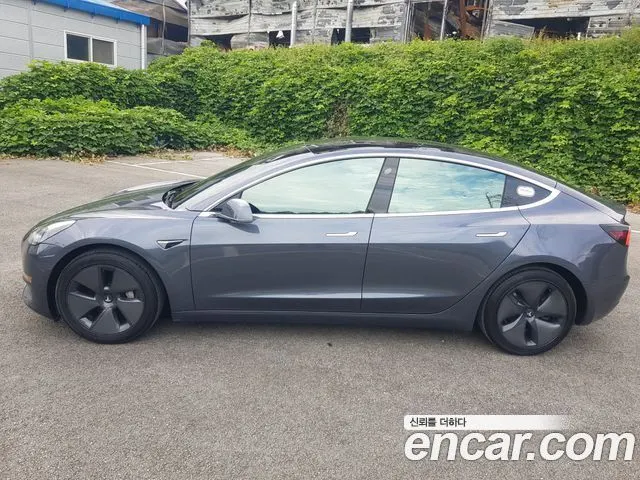 TESLA MODEL 3 2020 — 150 584 км, бежевый, Корея — под ключ — фото 1