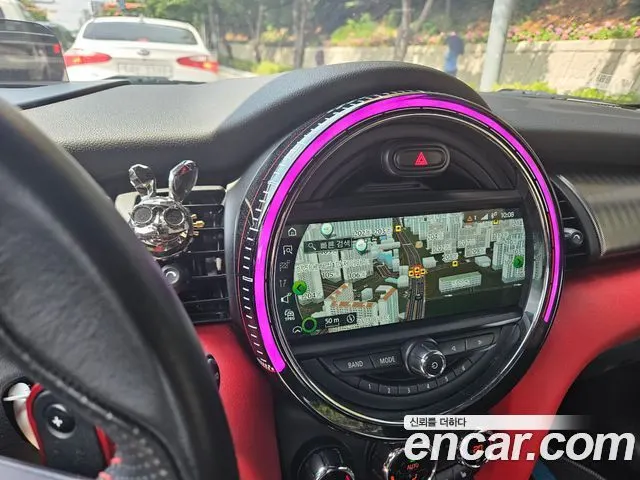 MINI COOPER S CONVERTIBLE 2019 — 75 000 км, чёрный, Корея — под ключ — фото 2