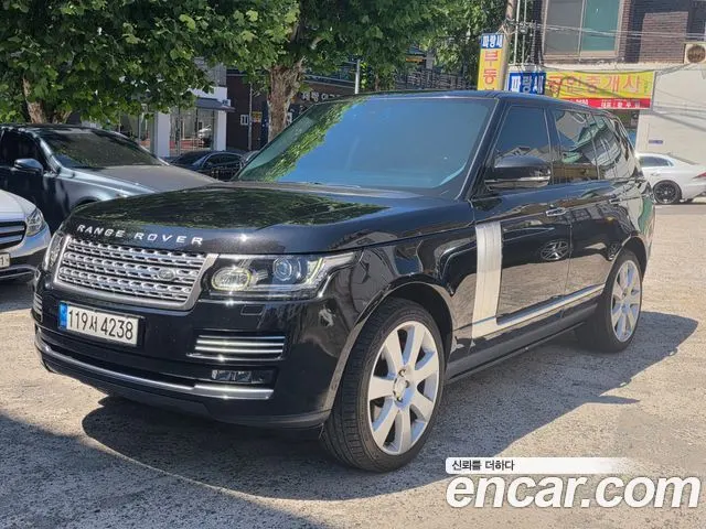 LAND ROVER RANGE ROVER 2016 — 228 741 км, чёрный, Корея — под ключ — фото 1
