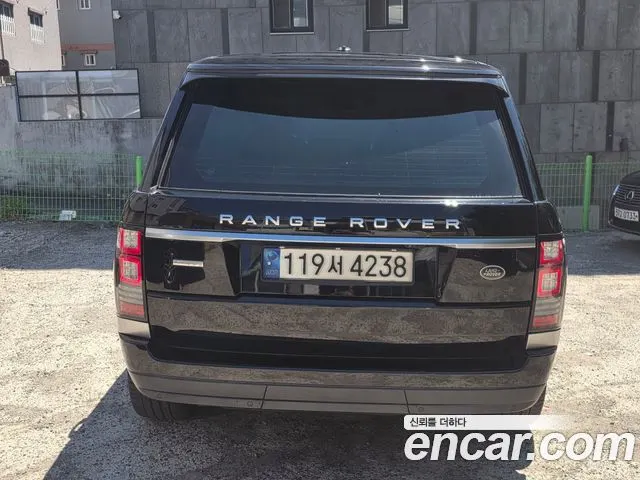 LAND ROVER RANGE ROVER 2016 — 228 741 км, чёрный, Корея — под ключ — фото 6