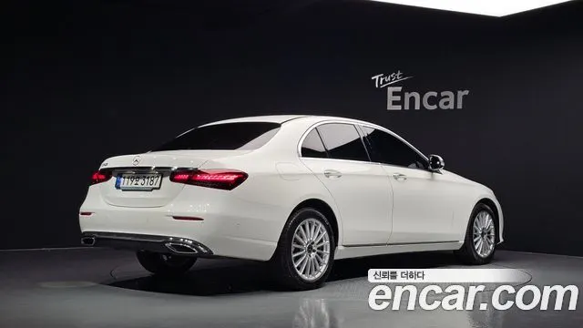MERCEDES-BENZ E-CLASS W213 2023