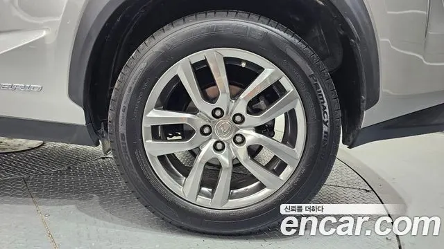 LEXUS NX300H 2017 — 77 590 км, серебристо-серый, Корея — под ключ — фото 5