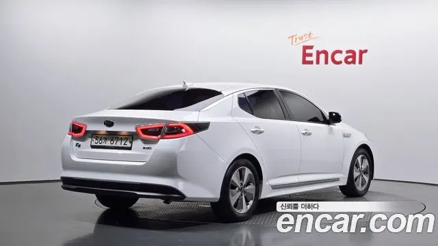 KIA K5 HYBRID 2015