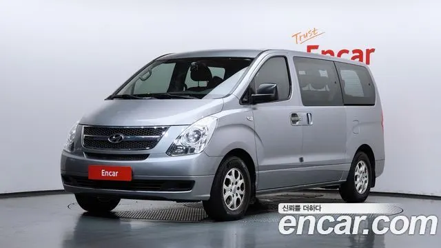 HYUNDAI GRAND STAREX 2013
