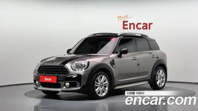 MINI COOPER D COUNTRYMAN 2018 — 109 971 км, бежевый, Корея — под ключ — фото 1