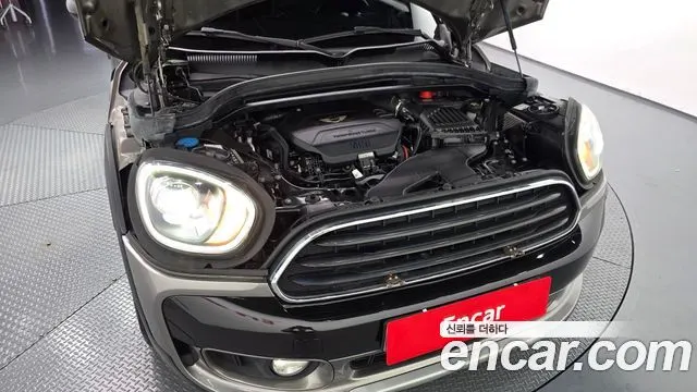 MINI COOPER D COUNTRYMAN 2018 — 109 971 км, бежевый, Корея — под ключ — фото 6