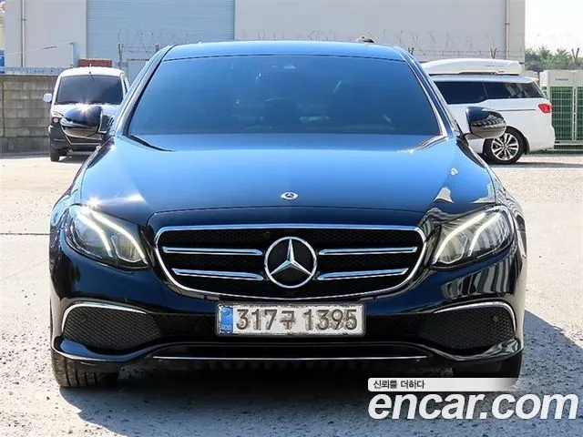 MERCEDES-BENZ E-CLASS W213 2020