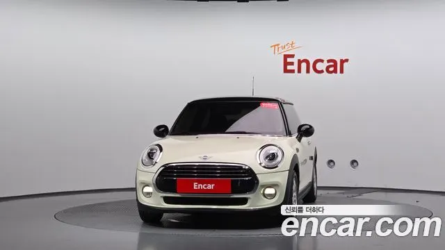 MINI COOPER 2018 — 75 563 км, белый-перламутр, Корея — под ключ — фото 3