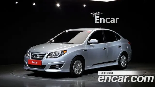 HYUNDAI AVANTE HYBRID 2010