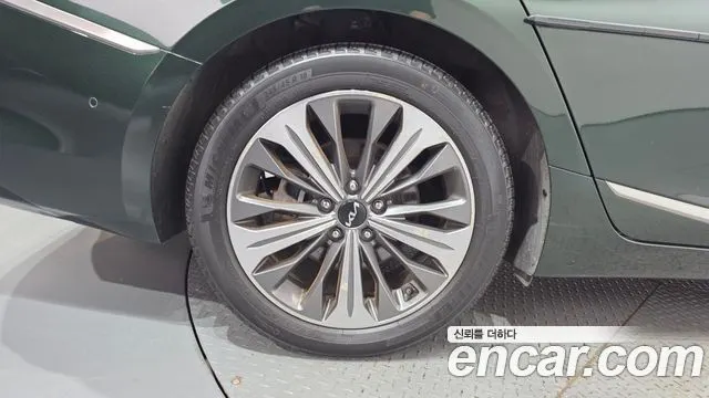 KIA K8 HYBRID 2023 — 103 482 км, тёмно-зелёный, Корея — под ключ — фото 5
