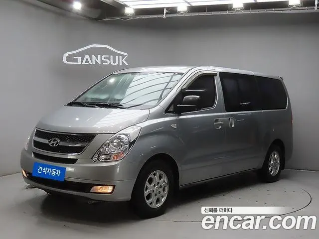 HYUNDAI GRAND STAREX 2014