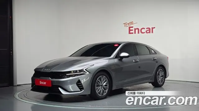 KIA K5 HYBRID 2023