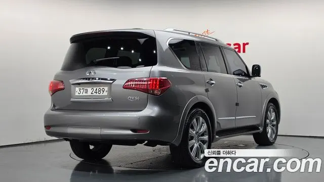 INFINITI QX56 2011 — 92 881 км, серебристо-серый, Корея — под ключ — фото 1