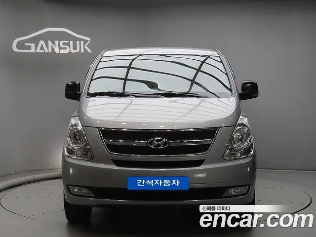 HYUNDAI GRAND STAREX 2015