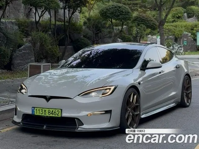 TESLA MODEL S 2024