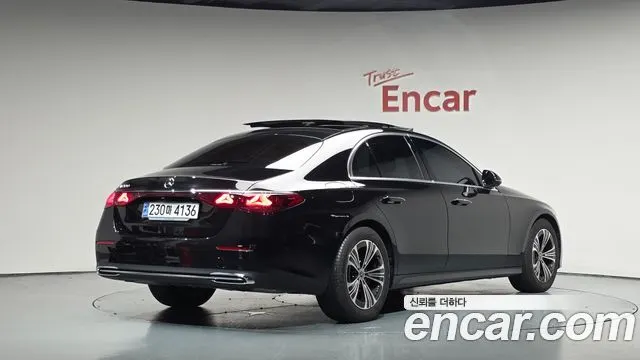 MERCEDES-BENZ E-CLASS W214 2024