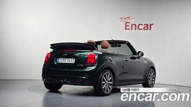 MINI COOPER S CONVERTIBLE 2018 — 38 981 км, зелёный, Корея — под ключ — фото 2