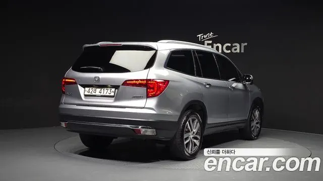 HONDA PILOT 2017 — 158 929 км, серебристо-серый, Корея — под ключ — фото 2