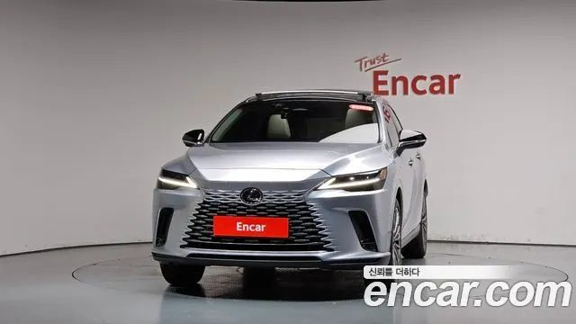 LEXUS RX350H 2025 — 16 608 км, серебристо-серый, Корея — под ключ — фото 3
