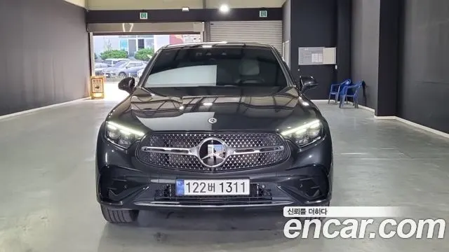 MERCEDES-BENZ GLC-CLASS X254 2024 — 15 474 км, серебристо-серый, Корея — под ключ — фото 1
