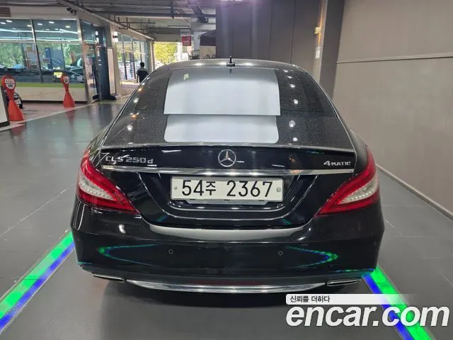MERCEDES-BENZ CLS-CLASS W218 2017 — 98 594 км, чёрный, Корея — под ключ — фото 4