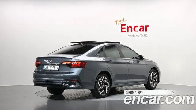 VOLKSWAGEN JETTA 2023
