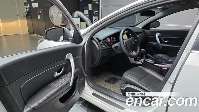 RENAULT KOREA SM5 NOVA 2018 — 57 394 км, белый, Корея — под ключ — фото 10