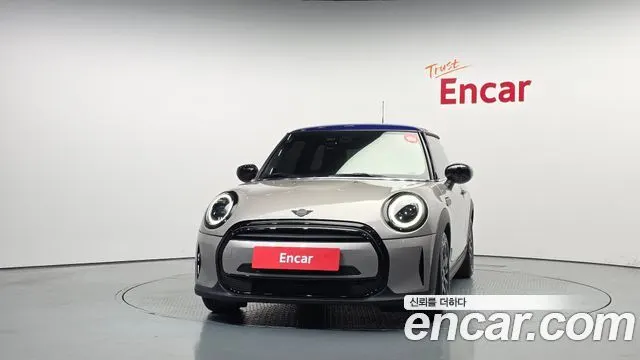 MINI COOPER 2022 — 22 210 км, светло-золотистый, Корея — под ключ — фото 3