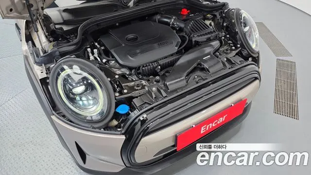 MINI COOPER 2022 — 22 210 км, светло-золотистый, Корея — под ключ — фото 6