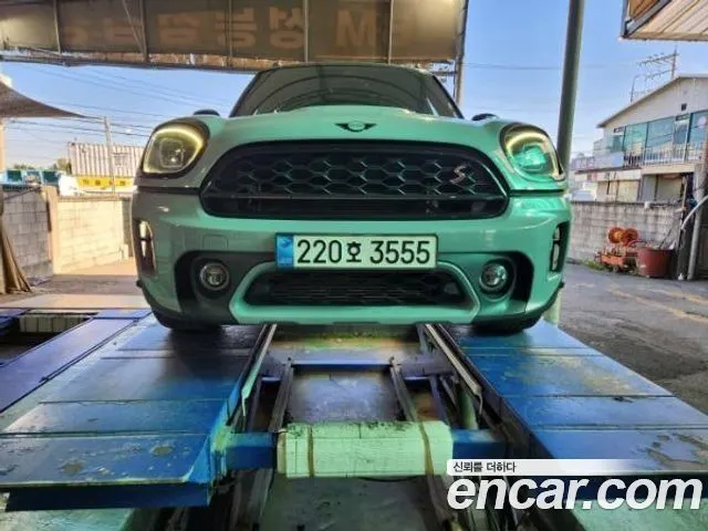 MINI COOPER S COUNTRYMAN 2023 — 42 406 км, светло-серебристый, Корея — под ключ — фото 3