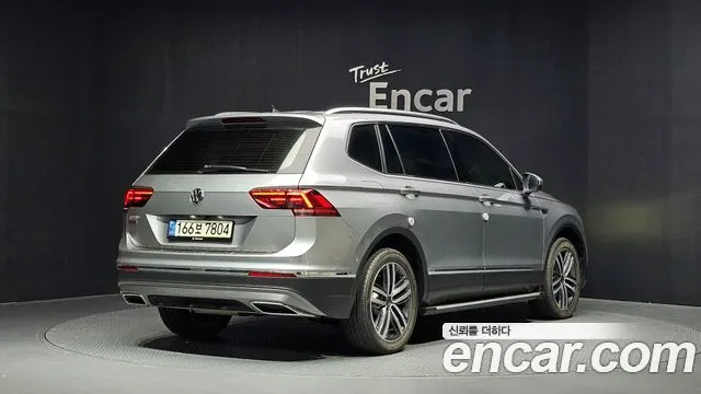 VOLKSWAGEN TIGUAN ALLSPACE 2020 — 123 641 км, серебристый, Корея — под ключ — фото 2