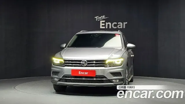 VOLKSWAGEN TIGUAN ALLSPACE 2020 — 123 641 км, серебристый, Корея — под ключ — фото 3