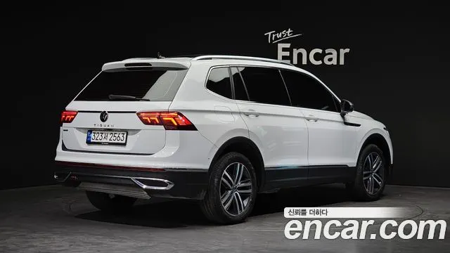 VOLKSWAGEN TIGUAN ALLSPACE 2023 — 37 217 км, белый, Корея — под ключ — фото 2