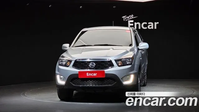KGM KORANDO SPORTS 2018 — 88 549 км, серебристо-серый, Корея — под ключ — фото 3
