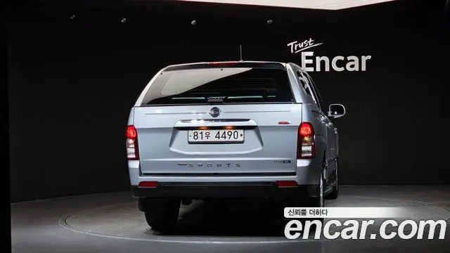 KGM KORANDO SPORTS 2018 — 88 549 км, серебристо-серый, Корея — под ключ — фото 4