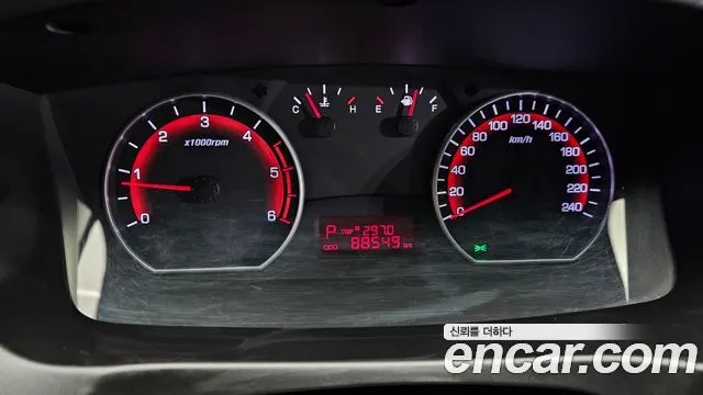 KGM KORANDO SPORTS 2018 — 88 549 км, серебристо-серый, Корея — под ключ — фото 8