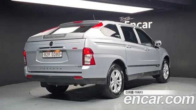 KGM KORANDO SPORTS 2017 — 213 440 км, серебристый, Корея — под ключ — фото 2