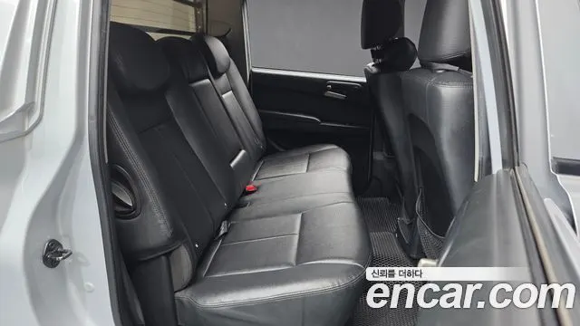 KGM KORANDO SPORTS 2017 — 213 440 км, серебристый, Корея — под ключ — фото 12