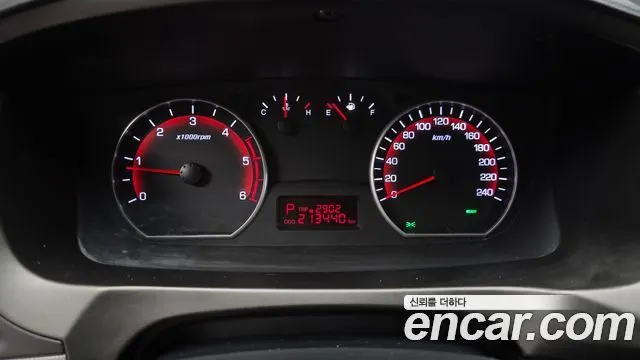 KGM KORANDO SPORTS 2017 — 213 440 км, серебристый, Корея — под ключ — фото 8