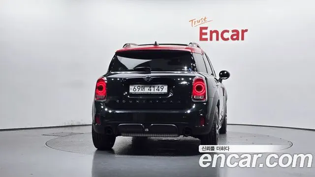 MINI COOPER S COUNTRYMAN 2019 — 84 963 км, тёмно-зелёный, Корея — под ключ — фото 4