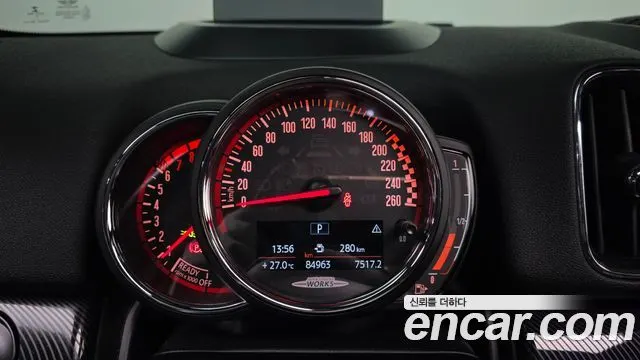 MINI COOPER S COUNTRYMAN 2019 — 84 963 км, тёмно-зелёный, Корея — под ключ — фото 8