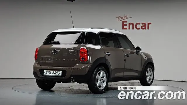 MINI COOPER D COUNTRYMAN 2014 — 68 987 км, коричневый, Корея — под ключ — фото 1