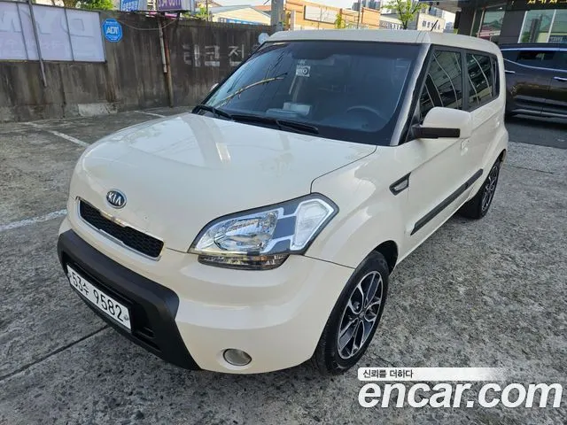 KIA SOUL 2010