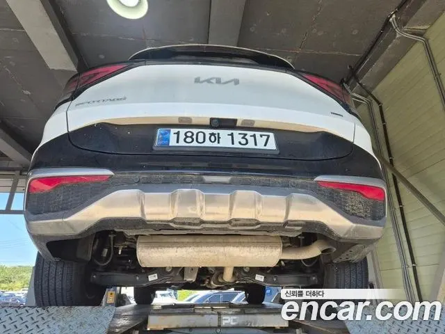KIA SPORTAGE HYBRID 2024 — 29 576 км, белый, Корея — под ключ — фото 2