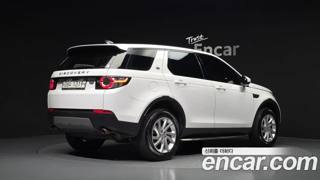 LAND ROVER DISCOVERY SPORT 2018 — 141 770 км, белый, Корея — под ключ — фото 2
