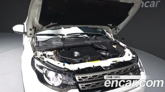 LAND ROVER DISCOVERY SPORT 2018 — 141 770 км, белый, Корея — под ключ — фото 6